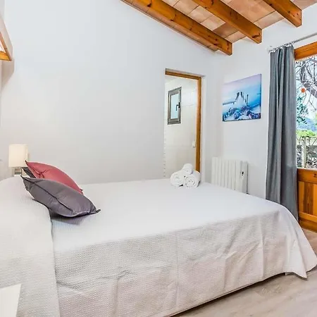 Sleeps 6 Pool Air Con Wifi * Pollença