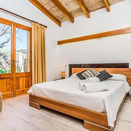 Villa Sleeps 6 Pool Air Con Wifi